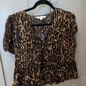 Chic Leopard Print Blouse